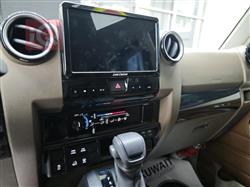 تۆیۆتا لاند کرۆزەر 70